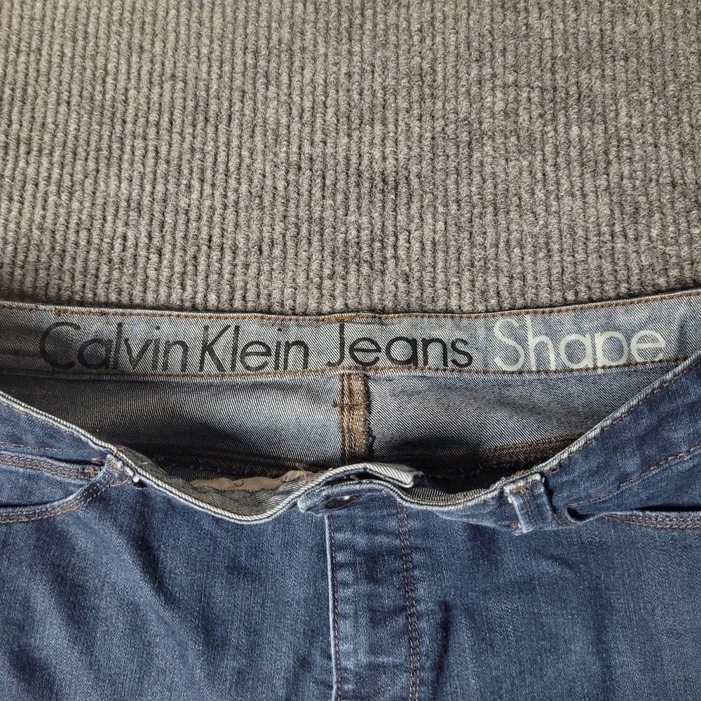 Calvin‎ Klein Boot Cut Stretch Shape Jeans Womens Sz 33/16 Blue Denim High Rise